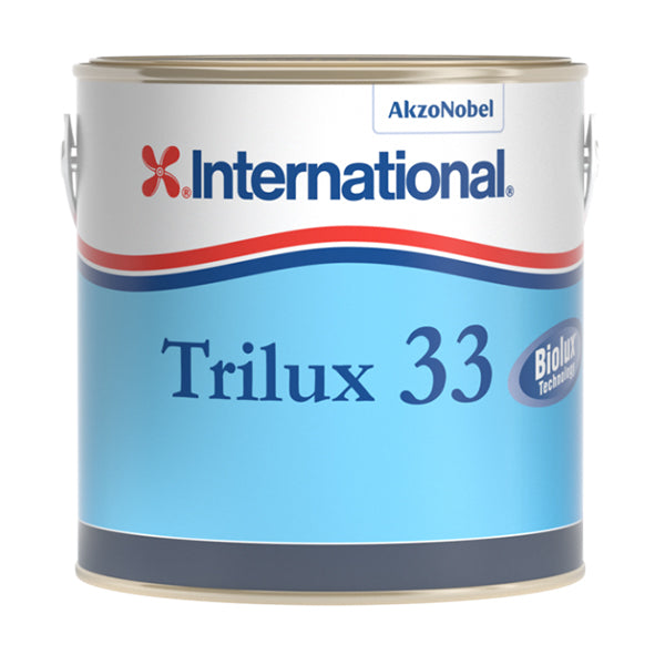 International, Trilux 33 5L, Röd